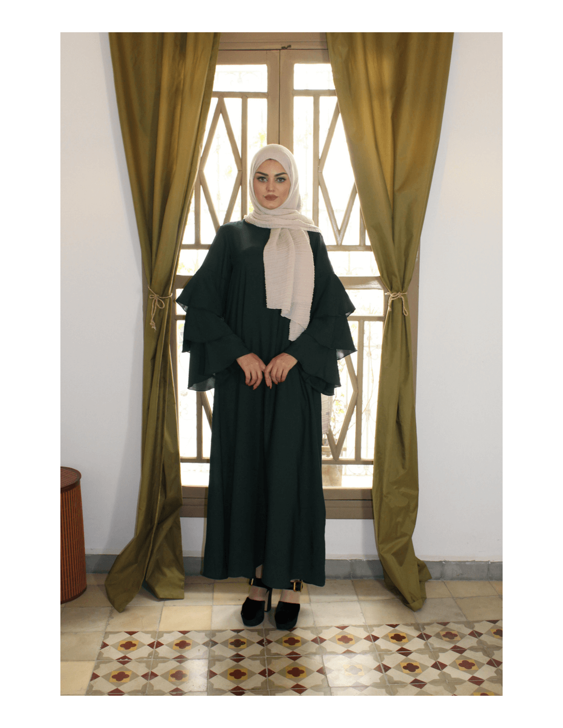 Abaya collection de abayas chic et moderne dernières tendances