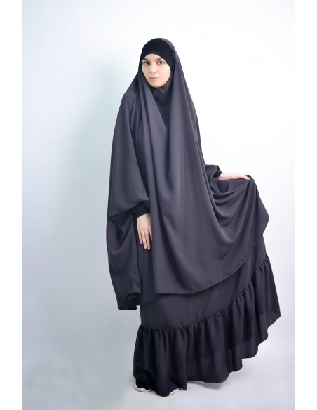 Jilbab al baida with frowns