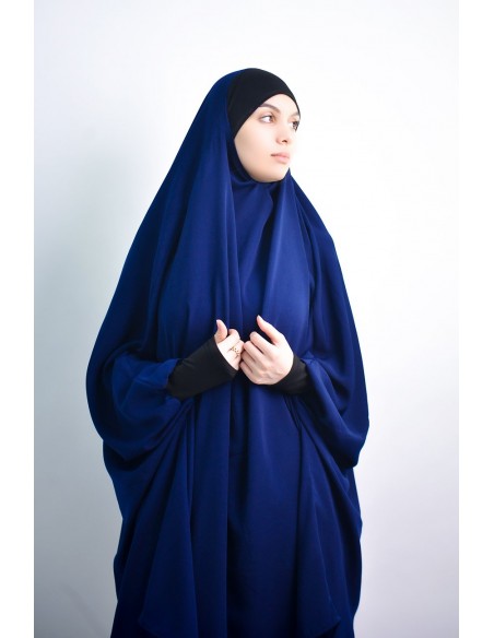 Jilbab al baida with frowns