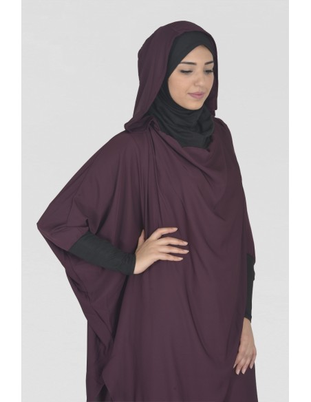 Túnica joven: hiyab y capucha incorporada