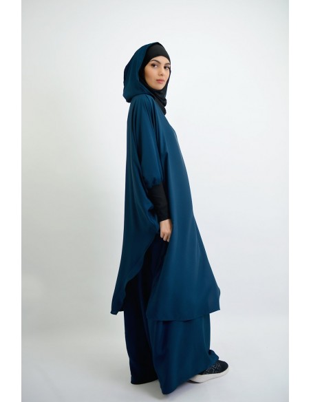 Young tunic: hijab and built-in hood