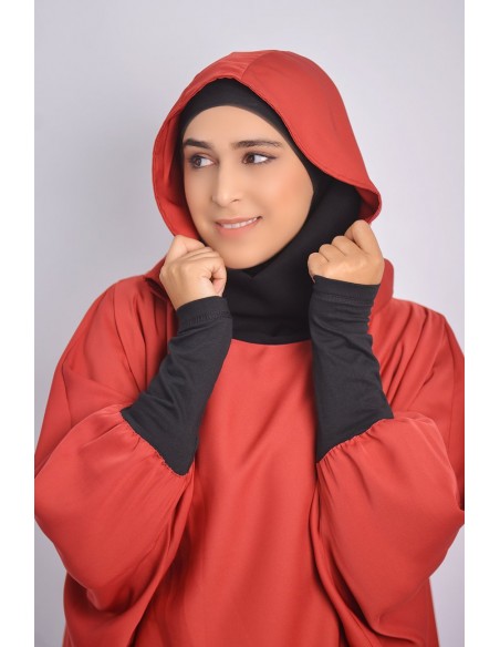 Túnica joven: hiyab y capucha incorporada