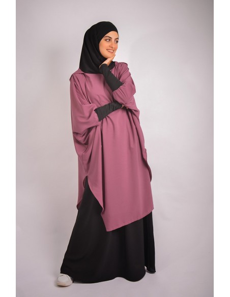 Junge Tunika: Hijab und eingebaute Kapuze